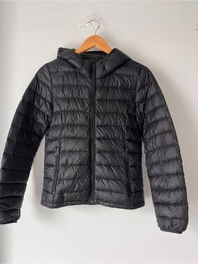 TNA Puffer Jacket Black | Down Fill  Packable Size S - Water Repellant